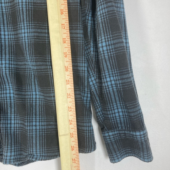 Vissla Button Up shirt Men’s XL Blue Green Very Nice Organic Cotton Plaid - Picture 10 of 16